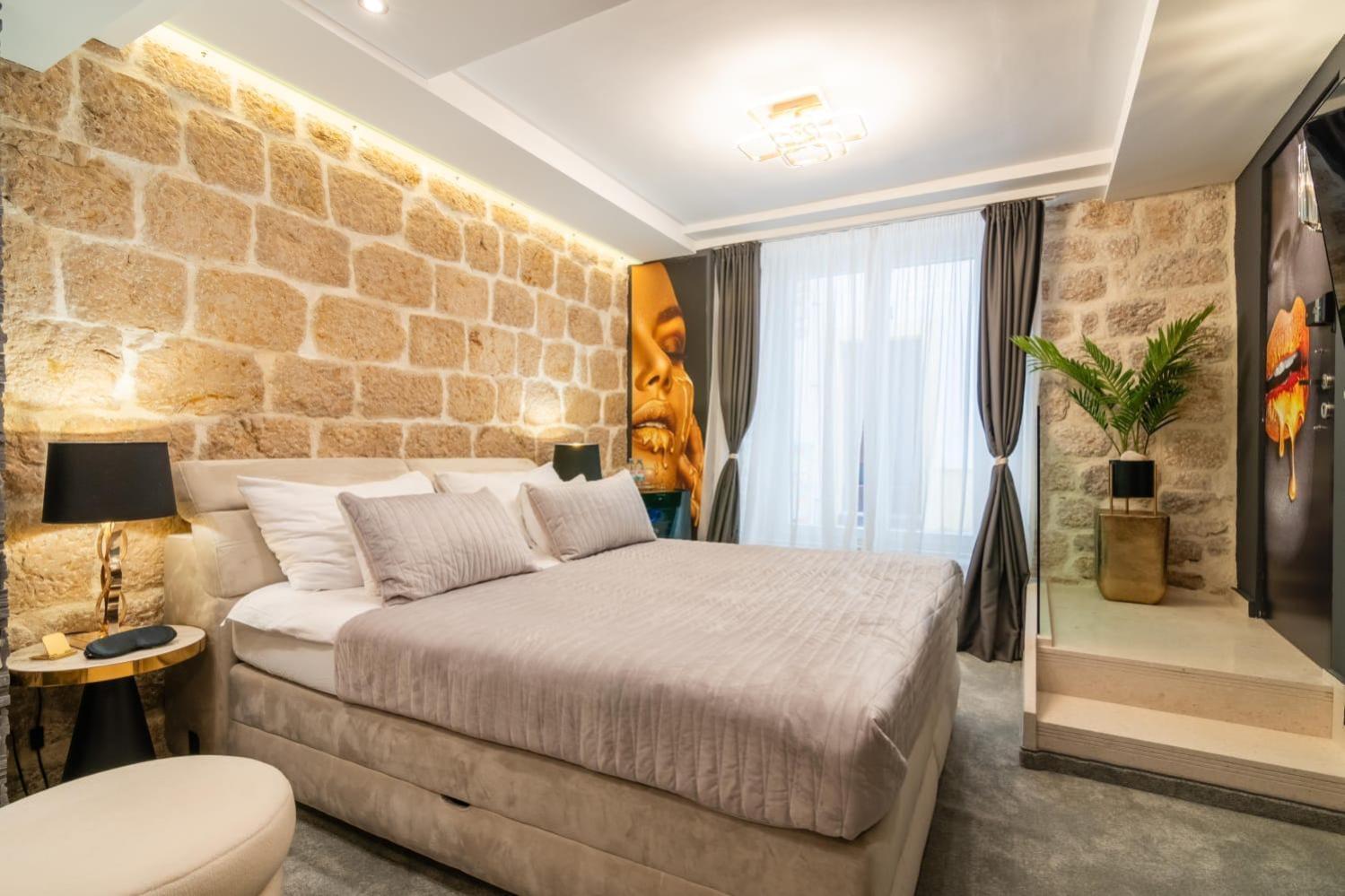 Vip Gold Room Pag Town Buitenkant foto